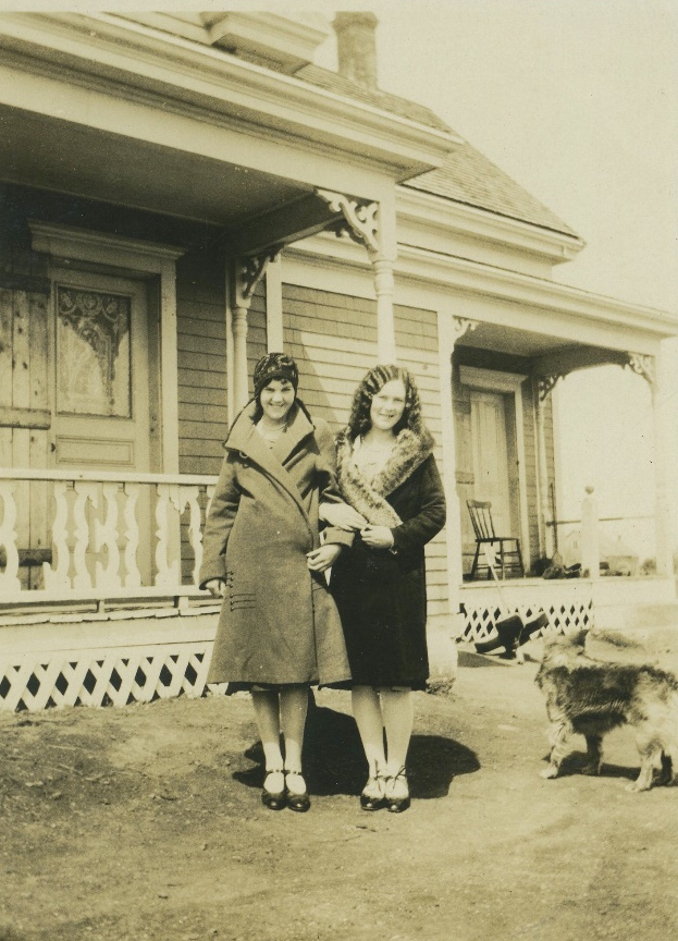 Dolina Keenan (Rankin) and Laura MacDonald