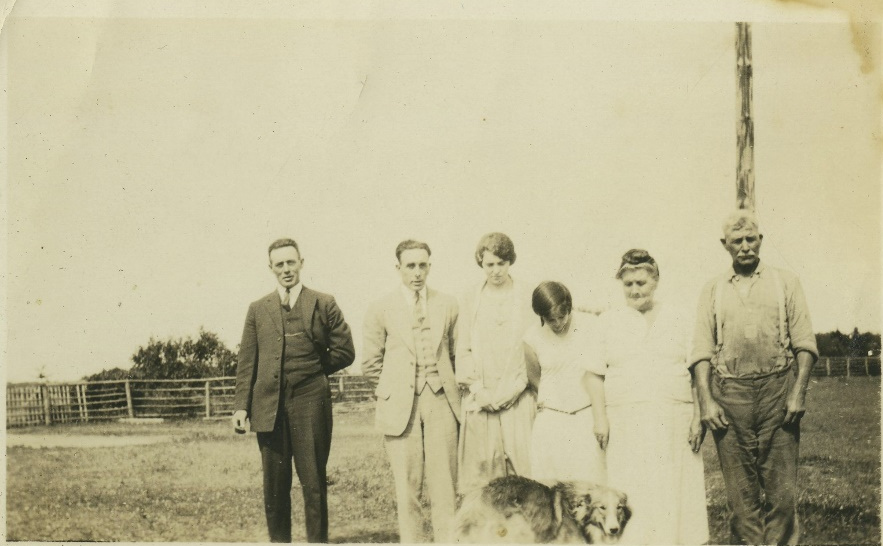 Group including Bertha, Lachie, Elva, Adeline and Happy Angus