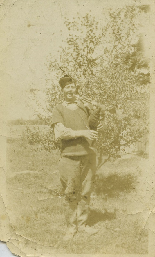 Willis MacLean