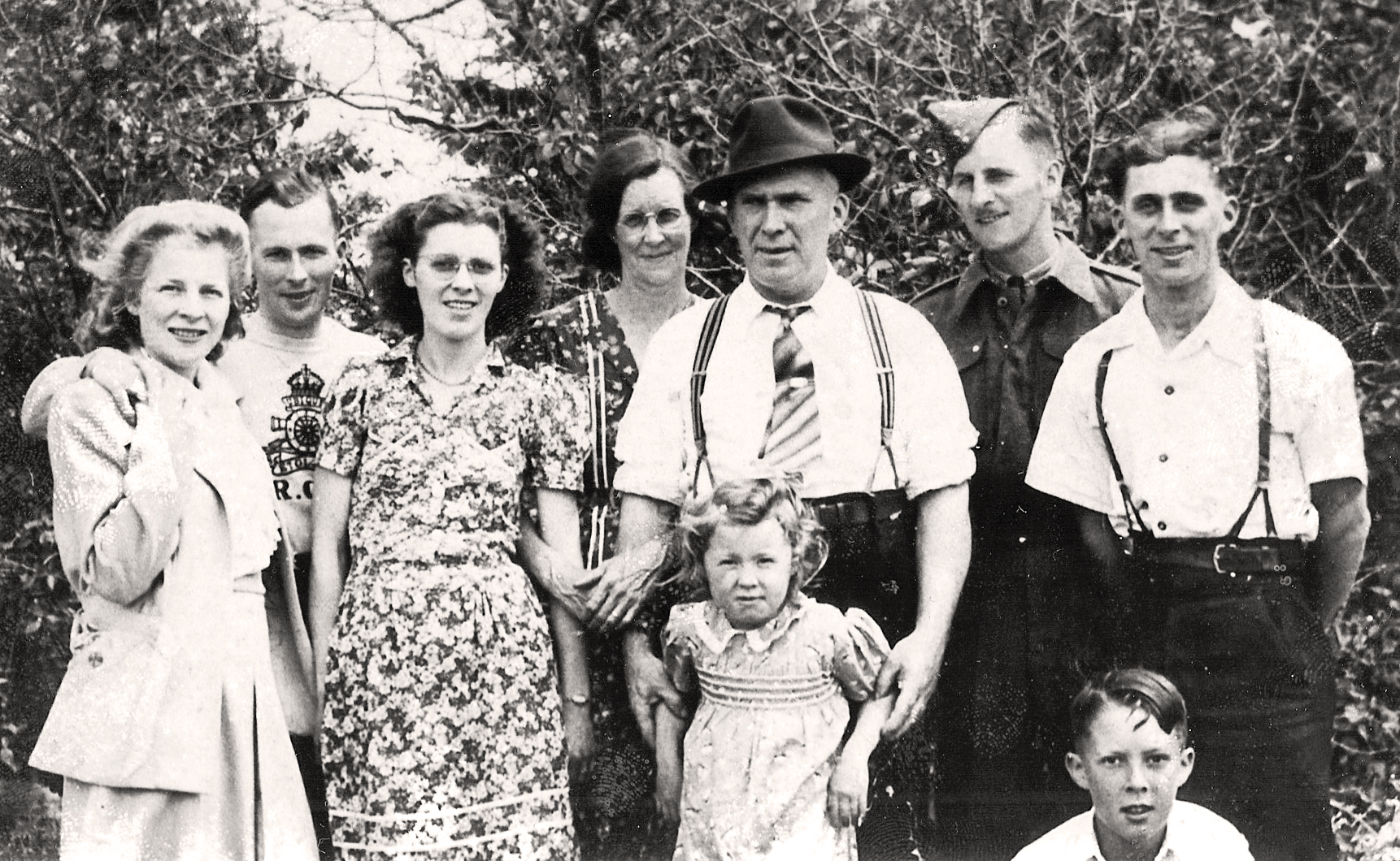 Hooper and MacLean family group